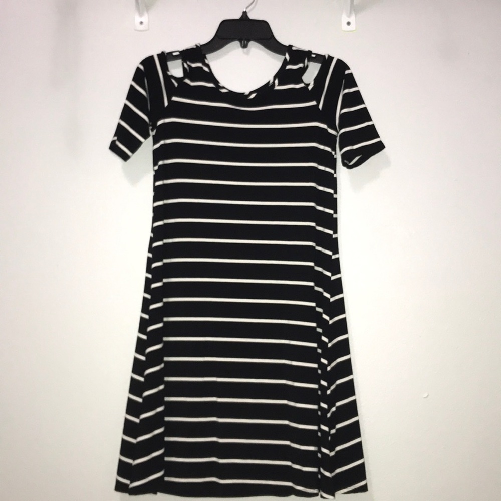 CUPIO black/white striped off the shoulder dress